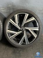 6mm! Originele VW Golf 8 5H Bergamo 18 inch zwarte velgen 5x, Auto-onderdelen, Banden en Velgen, 18 inch, Gebruikt, -, -