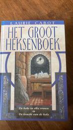 Laurie Cabot - Het groot heksenboek, Ophalen of Verzenden, Laurie Cabot; Jean Mills, Zo goed als nieuw