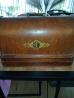 Naaimachine antieke, Ophalen