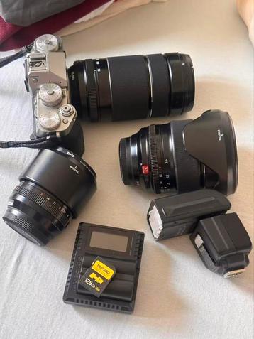 fuji xt-5 met lensen en flits beschikbaar voor biedingen