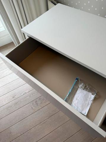 Ikea Malm ladekast met 4 lades - Gebruikt - afbeelding 4