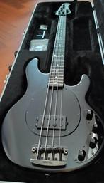 2014 Music Man Stingray Stealth Black, Ophalen of Verzenden, Zo goed als nieuw, Elektrisch