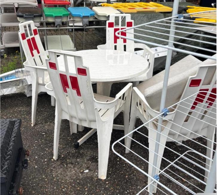 8 stoelen Pierre Paulin voor Henri massonet, Huis en Inrichting, Stoelen, Gebruikt, Vijf, Zes of meer stoelen, Kunststof, Wit