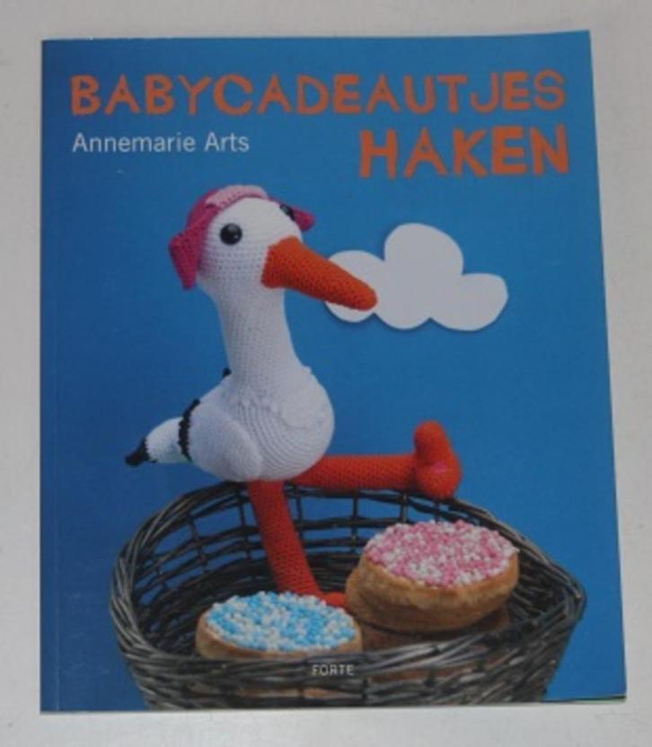 Babycadeautjes Haken 131194, Boeken, Hobby en Vrije tijd, Zo goed als nieuw, Breien en Haken, Ophalen of Verzenden
