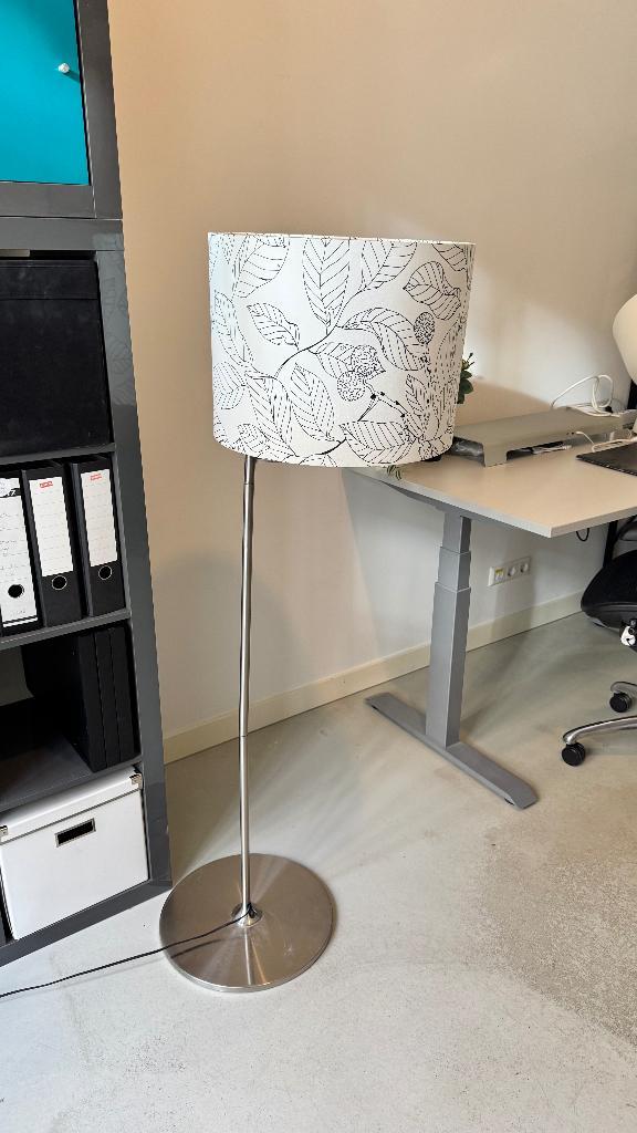 IKEA Stockholm schemerlamp (vloerlamp) met kap, Huis en Inrichting, Lampen | Vloerlampen, Zo goed als nieuw, 150 tot 200 cm, Metaal