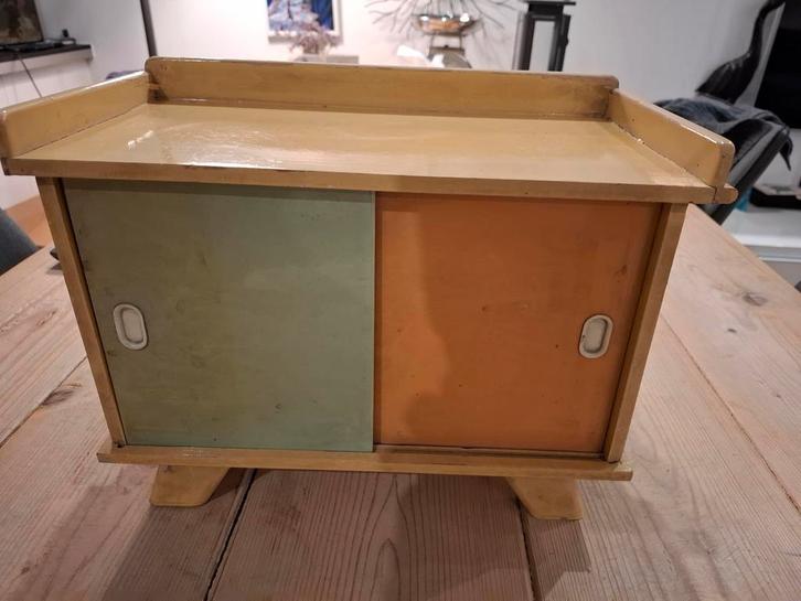Vintage Poppencommode - Nostalgie!, Huis en Inrichting, Kasten | Kledingkasten, Gebruikt, Minder dan 100 cm, Minder dan 50 cm