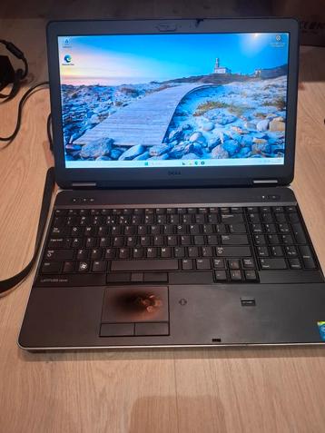 Dell Latitude E6540 | i7, 16GB | 2x SSD | Dock | Win 11 Pro beschikbaar voor biedingen