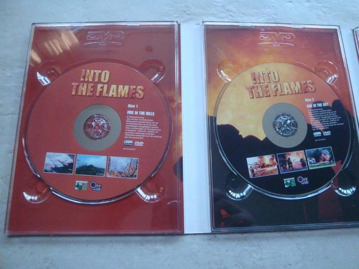 Into The Flames  3 DVD's NIEUW in luxe boxset verpakt., Cd's en Dvd's, Dvd's | Actie, Nieuw in verpakking, Actie, Boxset, Vanaf 9 jaar