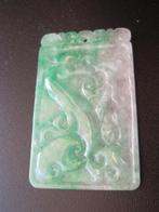 Jade amulet zeldzaam gesigneerd 44 karaat, Ophalen, Hanger, Met edelsteen