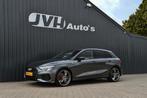 Audi A3 Sportback 45 TFSi-E 245pk S-Line Competition 05-2022, Stof, Gebruikt, 4 cilinders, Met garantie (alle)