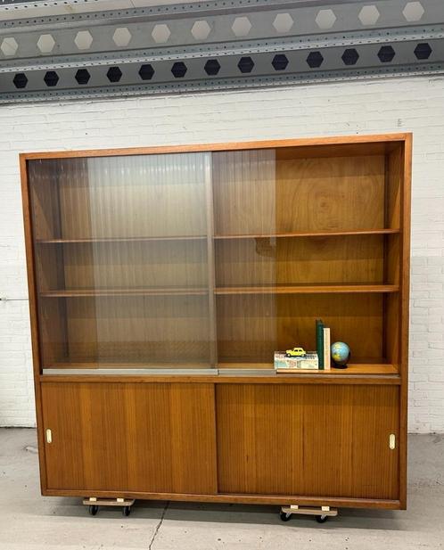 Vintage laboratoriumkast schoolkast, Antiek en Kunst, Antiek | Meubels | Kasten, Ophalen