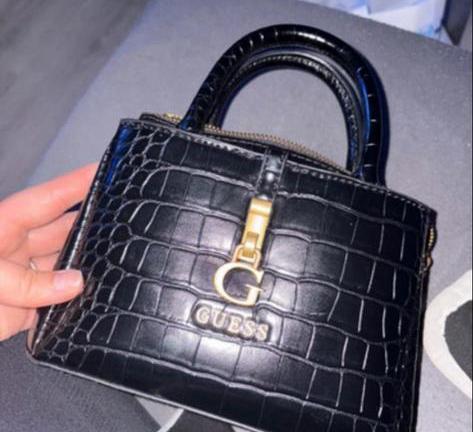 Guess Tasje Zo Goed Als Nieuw, Ophalen of Verzenden, Zo goed als nieuw, Zwart, Handtas