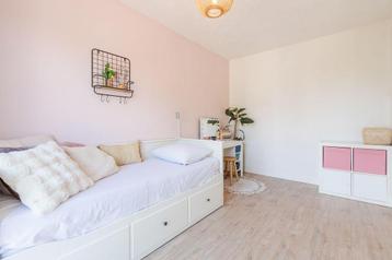 Hele nette IKEA Hemnes bedbank incl. 2 matrassen en hoezen beschikbaar voor biedingen