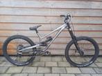 Commencal Furious FRS XL Downhill fiets 27.5”, Fully, Ophalen, Zo goed als nieuw, Overige merken