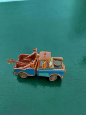 Disney autootje, takelwagen, 6,5 cm, verzamelobject? beschikbaar voor biedingen