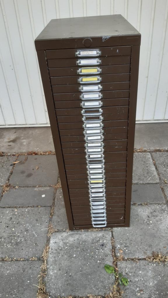 Stalen archiefkastje met 30 laatjes, Diversen, Bureau-accessoires, Gebruikt, Ophalen