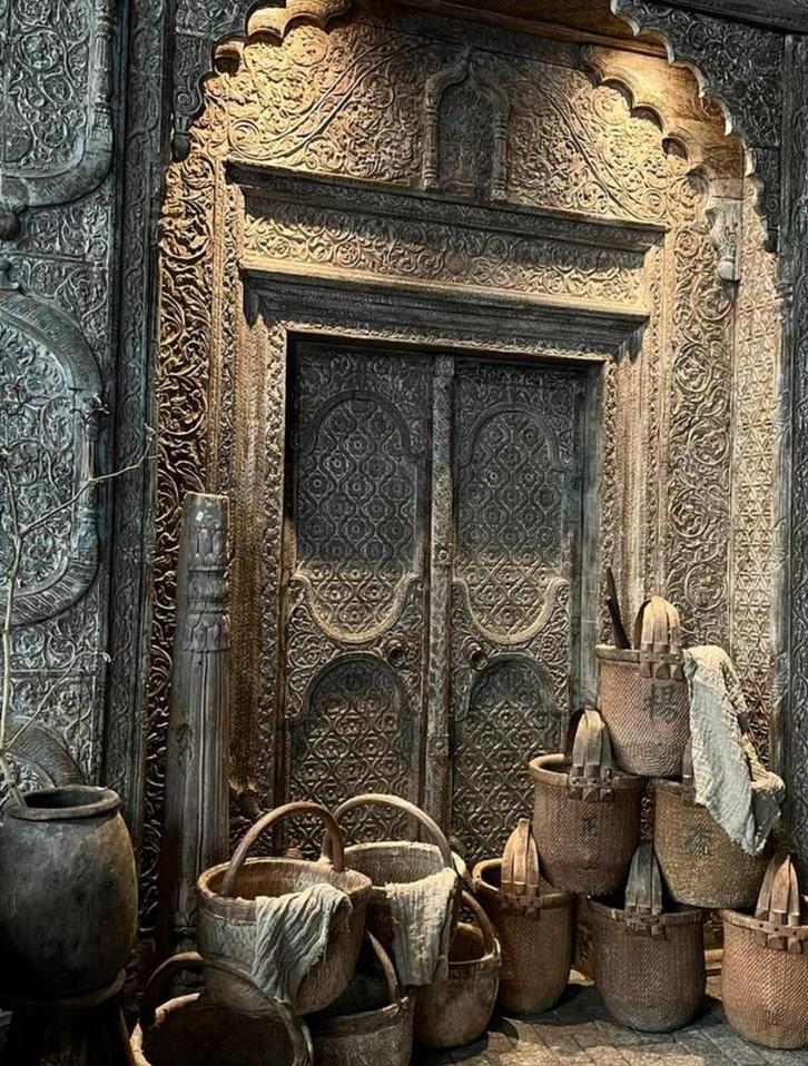 Oud uniek antiek dubbele deuren poort india stoer landelijk, Doe-het-zelf en Verbouw, Overige Doe-het-zelf en Verbouw, Gebruikt