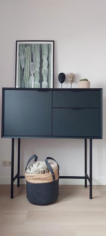 Koopje: Bodilson kabinet kast black rustic oak beschikbaar voor biedingen