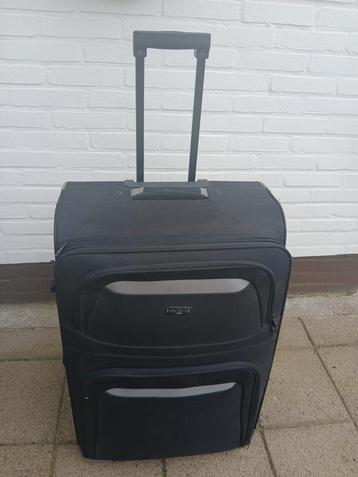 Zwarte Trolley Koffer Revelation beschikbaar voor biedingen