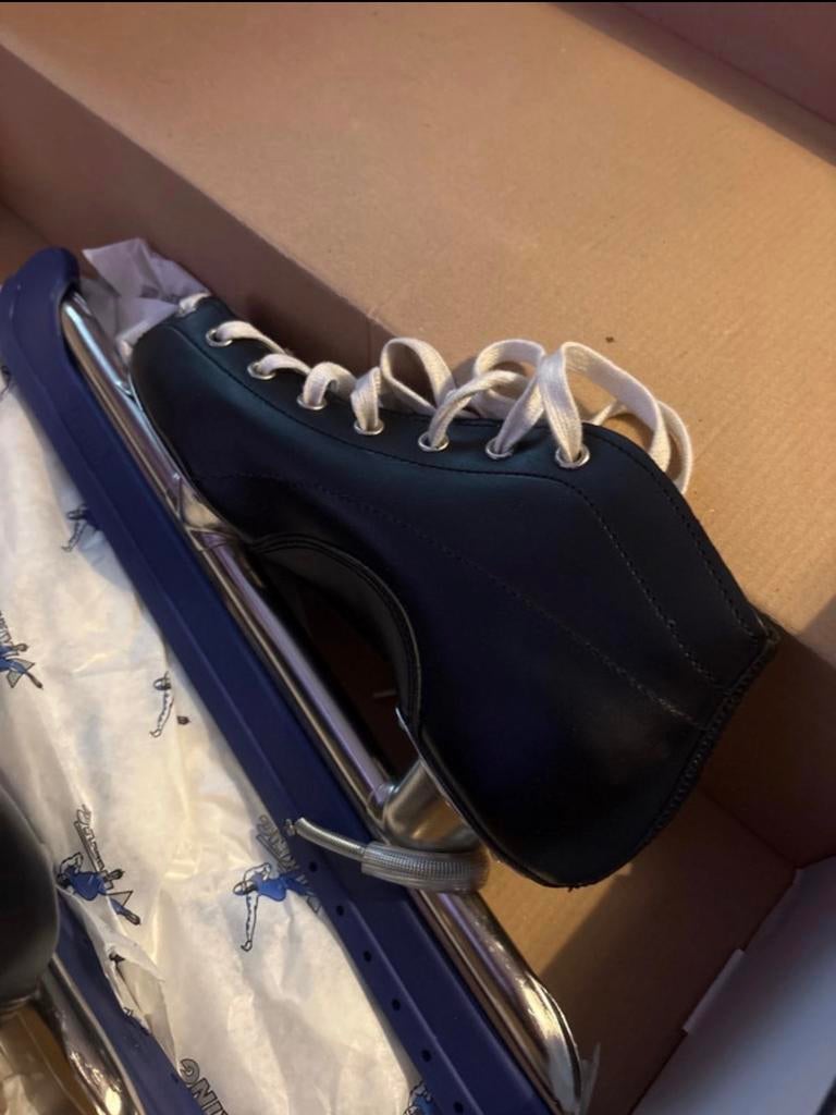 Viking schaatsen maat 35 - als nieuw!, Sport en Fitness, Schaatsen, Viking, Ophalen of Verzenden, Zo goed als nieuw, Noren