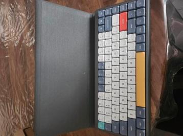 NuPhy Air75 Draadloos Mechanical Toetsenbord beschikbaar voor biedingen