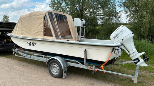Karperboot California Skiff 5,70m + 60PK complete set (2021), Watersport en Boten, Vis- en Consoleboten, Zo goed als nieuw, 50 tot 70 pk