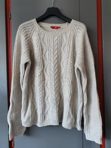Mooie Beige Trui - Maat L/XL - Lea H - Goede Staat beschikbaar voor biedingen