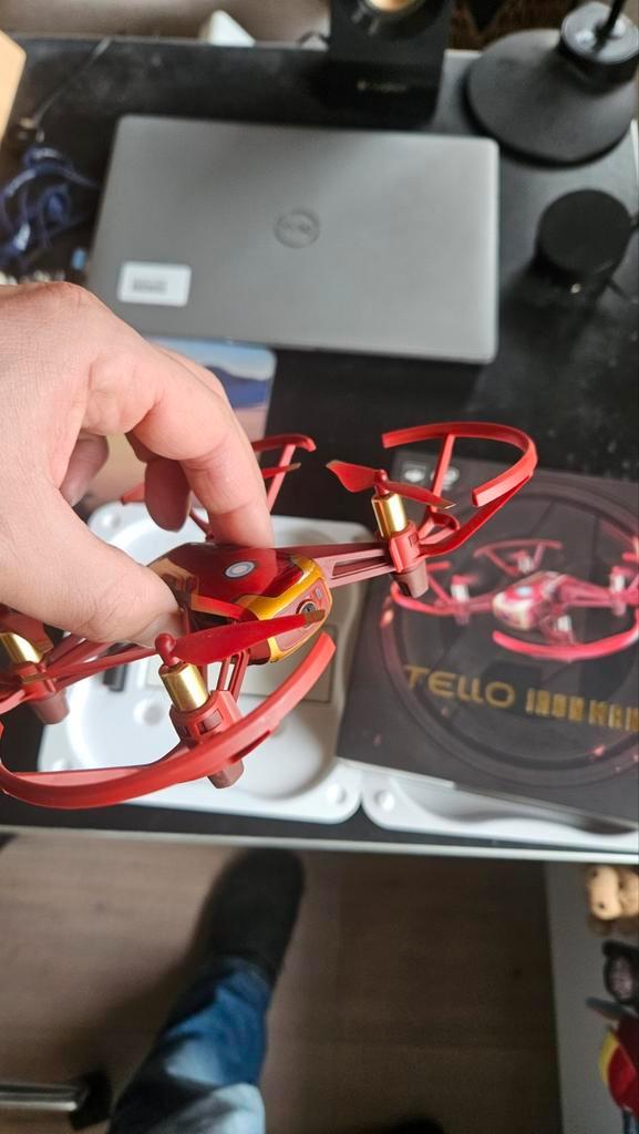 Tello Drone Iron Man Edition, Audio, Tv en Foto, Drones, Gebruikt, Ophalen of Verzenden