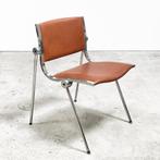Vintage Italiaanse Vaghi 601 Linea Uno Arch stoel fauteuil., Ophalen, Gebruikt, The haystack, Leer