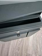 Grijze metalen brievenbus met sleutel, Ophalen of Verzenden, Zo goed als nieuw, Staal, Wandbrievenbus