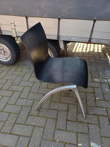 76 x vintage design stoelen artifort zeno stoelen  beschikbaar voor biedingen