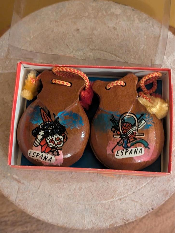 Vintage Spaanse Castagnetten in Doos, Muziek en Instrumenten, Overige Muziek en Instrumenten, Zo goed als nieuw, Ophalen of Verzenden