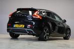 Volvo V40 1.5 T3 Polar+ Sport R Design |Pano|Stoelverwarm|, Parkeerassistent, 4 cilinders, 700 kg, Zwart