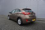 Hyundai i30 1.6 GDI i-Vision Airco / Navi / Cruise / Parkeer, Auto's, Voorwielaandrijving, Euro 5, 1591 cc, 4 cilinders