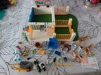 Playmobil dierentuin zoo clinic met accessoires, Ophalen of Verzenden, Zo goed als nieuw