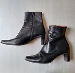 Kort zwart volledig  lederen laarsje, Zwart, Lage of Enkellaarzen, Gedragen, Dover / Laura Blanco