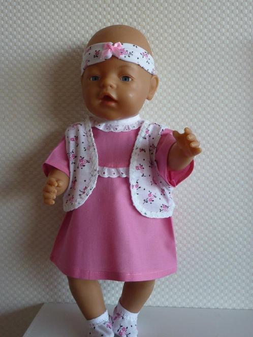 Jurkje met bolero/vestje,hoofdbandje,slofjes, Kinderen en Baby's, Speelgoed | Poppen, Nieuw, Babypop, Ophalen of Verzenden