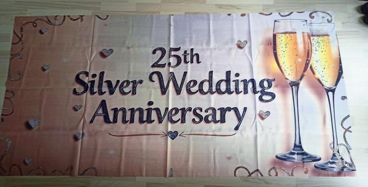 Banner / vlag 25 jaar getrouwd, Diversen, Vlaggen en Wimpels, Gebruikt, Ophalen of Verzenden