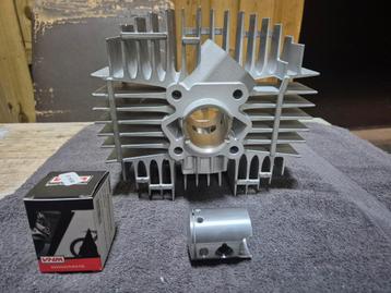 Zeer snelle cilinder set KT 50 cc getuned  beschikbaar voor biedingen