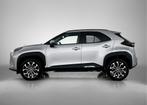 Toyota Yaris Cross 1.5 Hybrid 115 First Edition (bj 2025), 12 maanden, Stof, Gebruikt, 116 pk