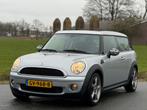 Mini Mini Clubman 1.6 Cooper | Netjes | Pano, Voorwielaandrijving, Gebruikt, 4 cilinders, 4 stoelen