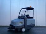 KARCHER Veeg-/zuigmachine KM 120/250 R Bp Classic 2019, Tuin en Terras, Veegmachines, Ophalen of Verzenden, Zo goed als nieuw