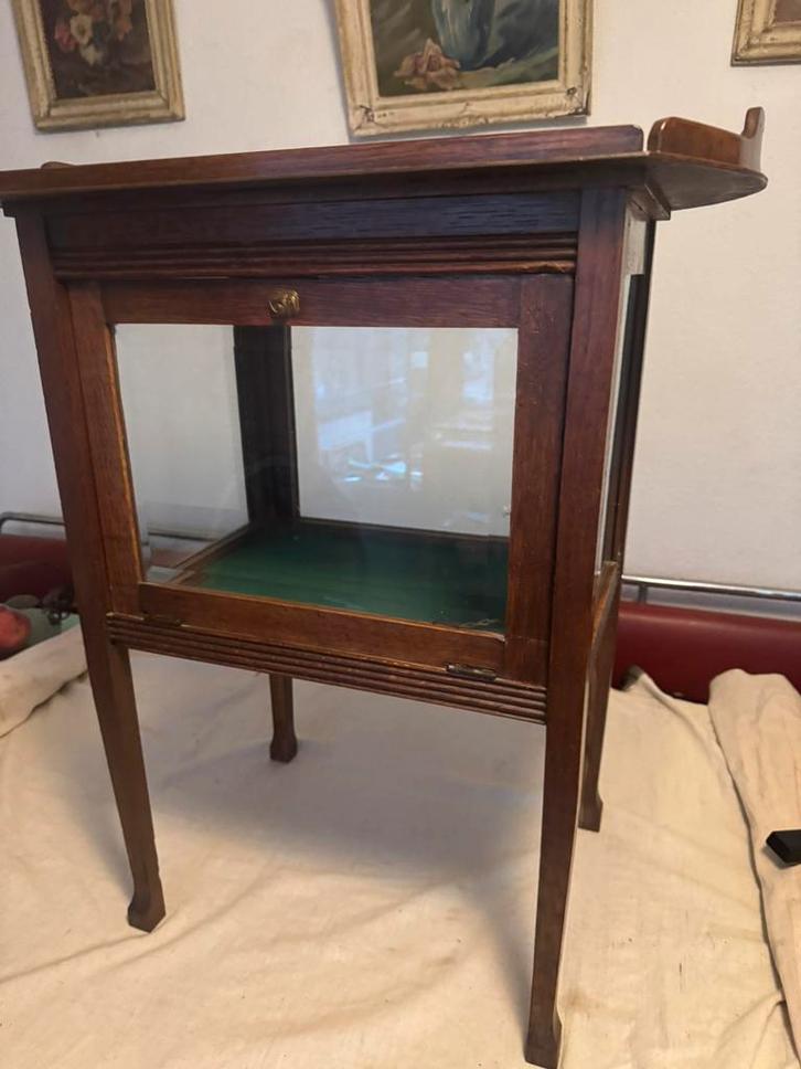 Antiek Theekastje, Huis en Inrichting, Kasten | Vitrinekasten, Gebruikt, Minder dan 100 cm, 50 tot 100 cm, 25 tot 50 cm, Met deur(en)