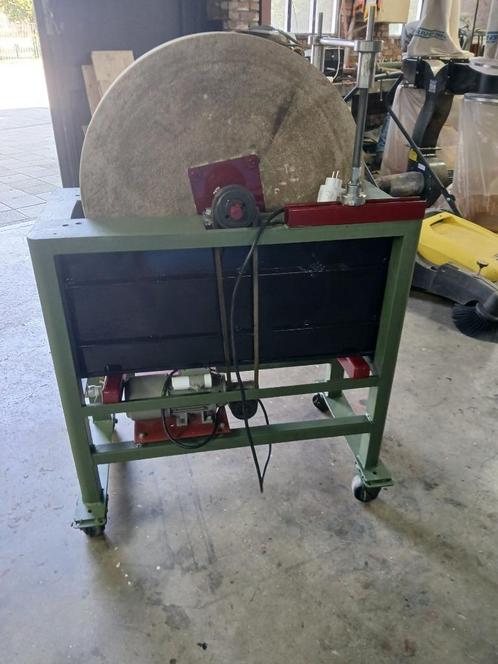 Slijpsteen, Doe-het-zelf en Verbouw, Gereedschap | Slijpmachines, Zo goed als nieuw, Werkbankslijpmachine, Minder dan 700 watt