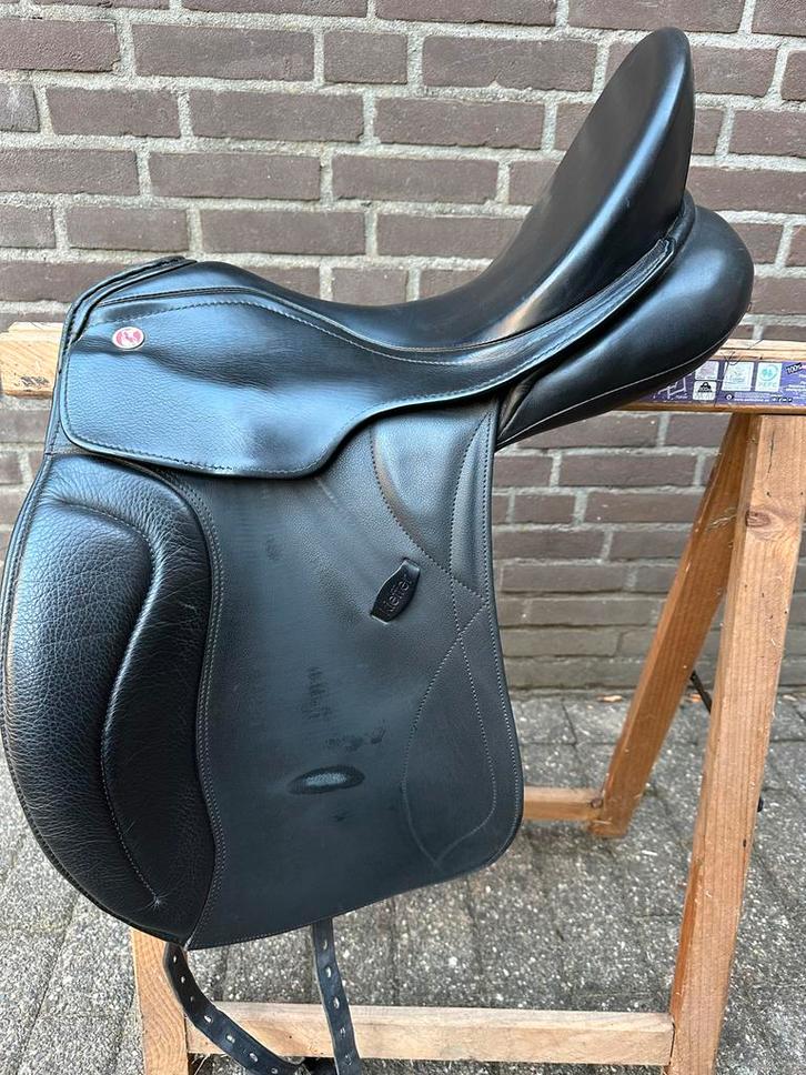 Diverse tweedehands zadels (optioneel met pasconsult), Dieren en Toebehoren, Paarden en Pony's | Zadels, Zo goed als nieuw, Overige soorten