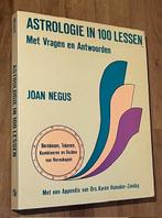 Joan Negus. Astrologie in 100 lessen. Uitg. Schors 1984. 2e, Gelezen, Astrologie, Ophalen of Verzenden, Instructieboek