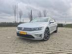 Volkswagen Passat 1.4 TSI Phev 218pk 6-DSG 2016 Grijs, Auto's, Stof, Zwart, 1600 kg, 93 €/maand