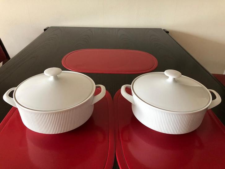 Arzberg servies, Huis en Inrichting, Keuken | Servies, Zo goed als nieuw, Compleet servies, Effen, Porselein, Ophalen