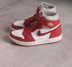 Nike Air Jordan sneakers maat 38.5, Nike Air Jordan, Ophalen of Verzenden, Sneakers of Gympen, Rood