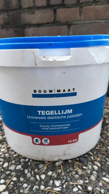 Tegellijm pasta 16kg (ongeopend) beschikbaar voor biedingen